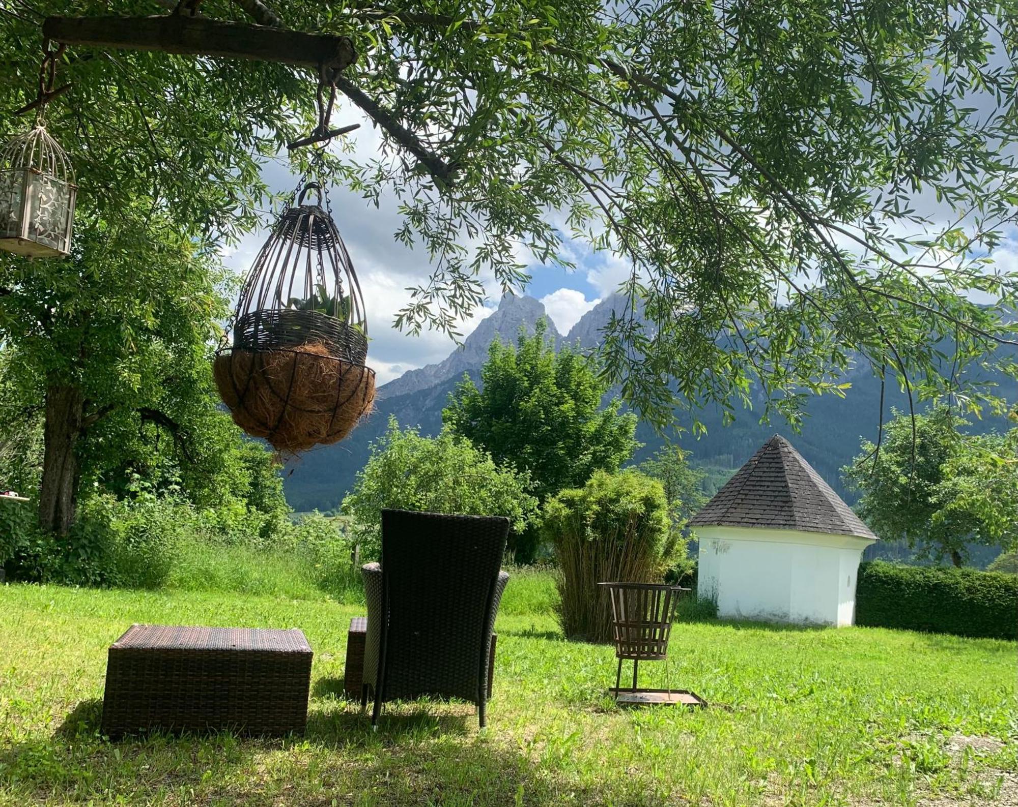 Wengerwirt Zur Laube Weng im Gesause Exterior foto